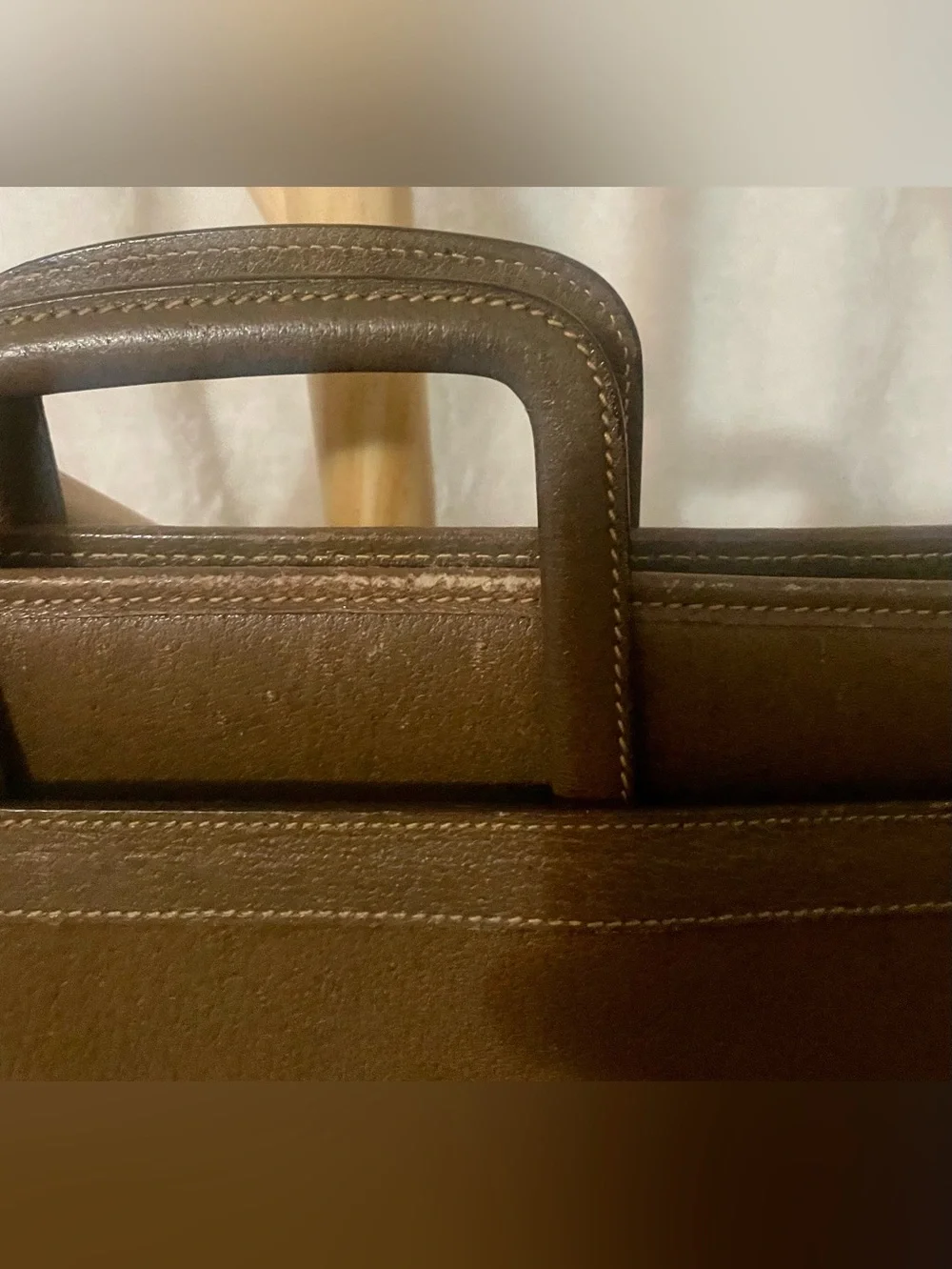 Gucci Brown Leather Briefcase with Detachable Shoulder Strap